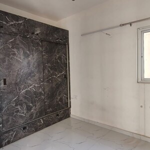 Room in 3 BHK Apartment at Pivotal Paradise, Sector 62 – for Rent