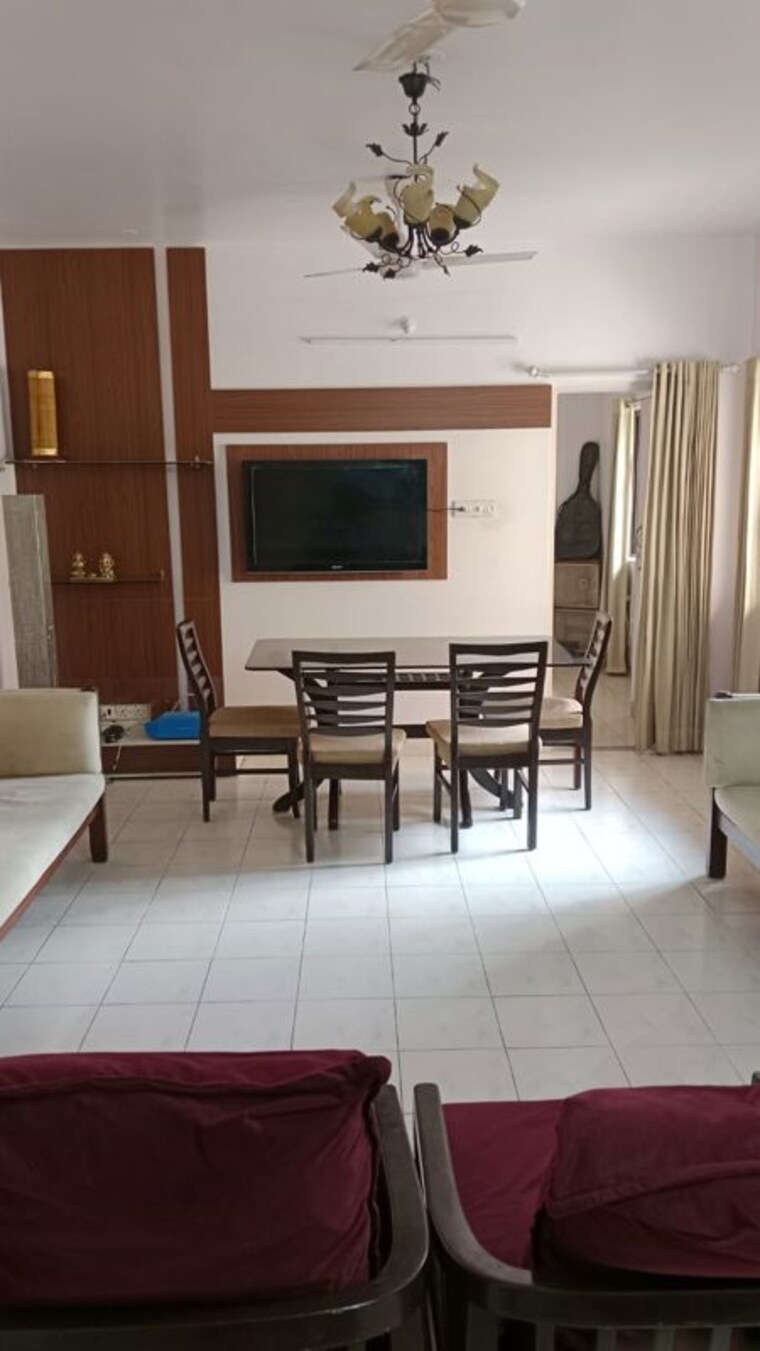 Master Bedroom, tata-glendale 3 Bedroom 1300 Sq.Ft. Apartment In Vasant Vihar Thane 10029157