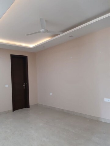 3 BHK Builder Floor For Rent in Shivalik Colony