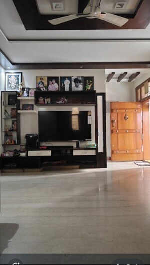 Living Room in 3 BHK Builder Floor at Rt Nagar – for Rent
