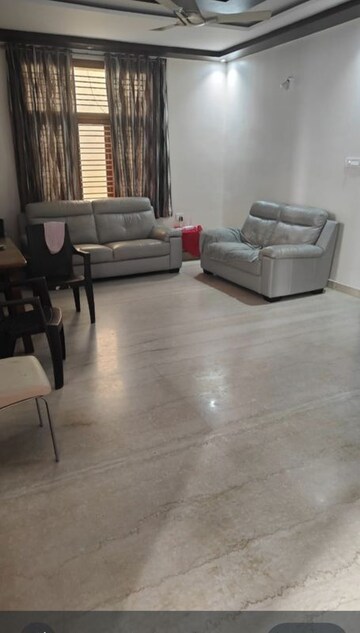 3 BHK Builder Floor For Rent in Rt Nagar