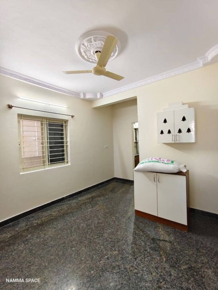 Room, haralur road 1 Bedroom 550 Sq.Ft. Builder Floor In Haralur Road Bangalore 10029234