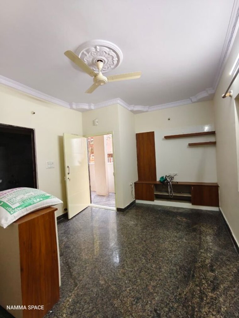 Room, haralur road 1 Bedroom 550 Sq.Ft. Builder Floor In Haralur Road Bangalore 10029234