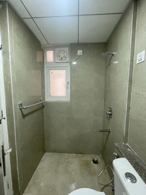 Bathroom in 3 BHK Apartment at Eldeco Live By The Greens, Sector 150 – for Rent