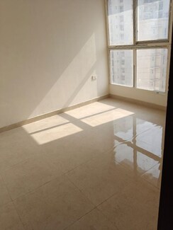 2 BHK Apartment For Rent in Signature Global Proxima