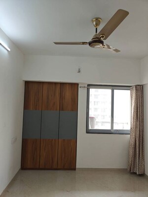 1 BHK Apartment For Rent in Mahavir Square, Manpada