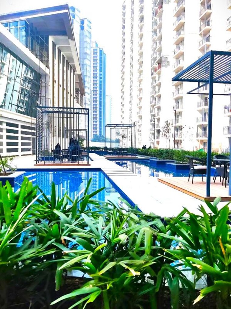 Balcony, eldeco-live-by-the-greens 2 Bedroom 668 Sq.Ft. Apartment In Sector 150 Noida 10029327