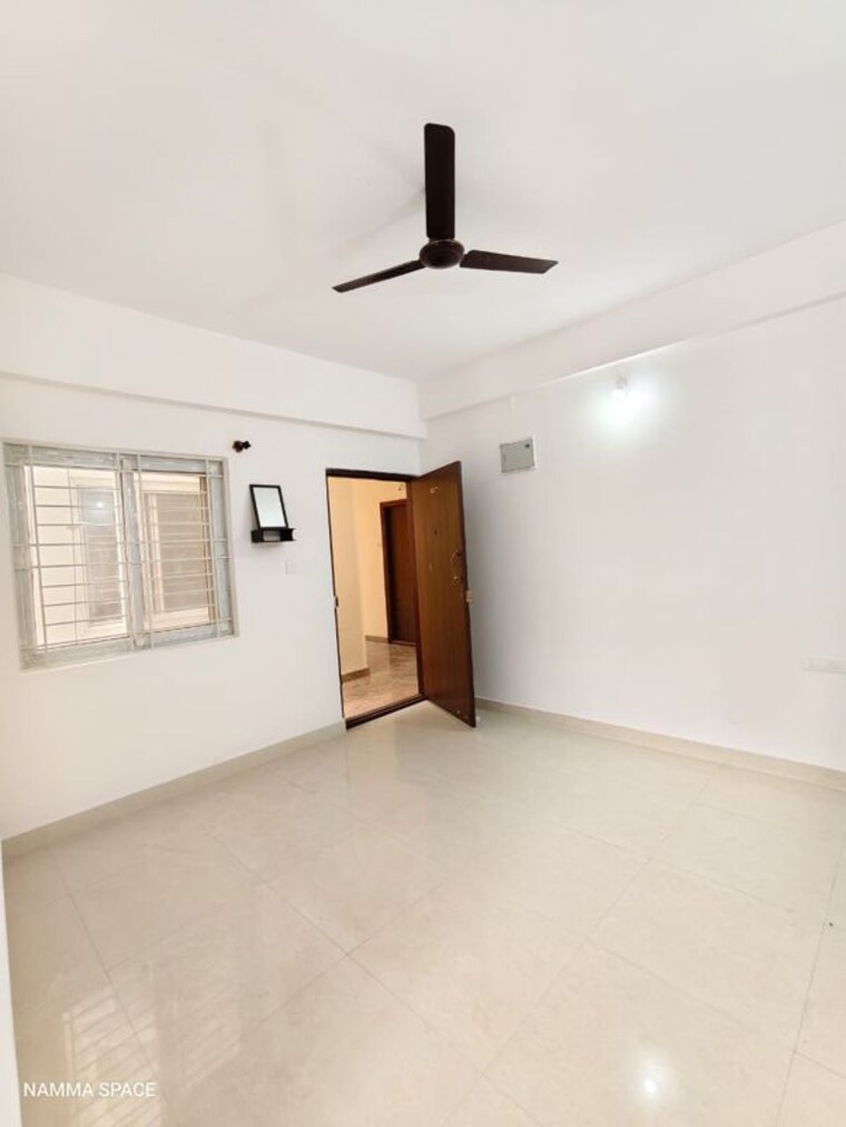 Room, haralur road 2 Bedroom 1000 Sq.Ft. Builder Floor In Haralur Road Bangalore 10029316