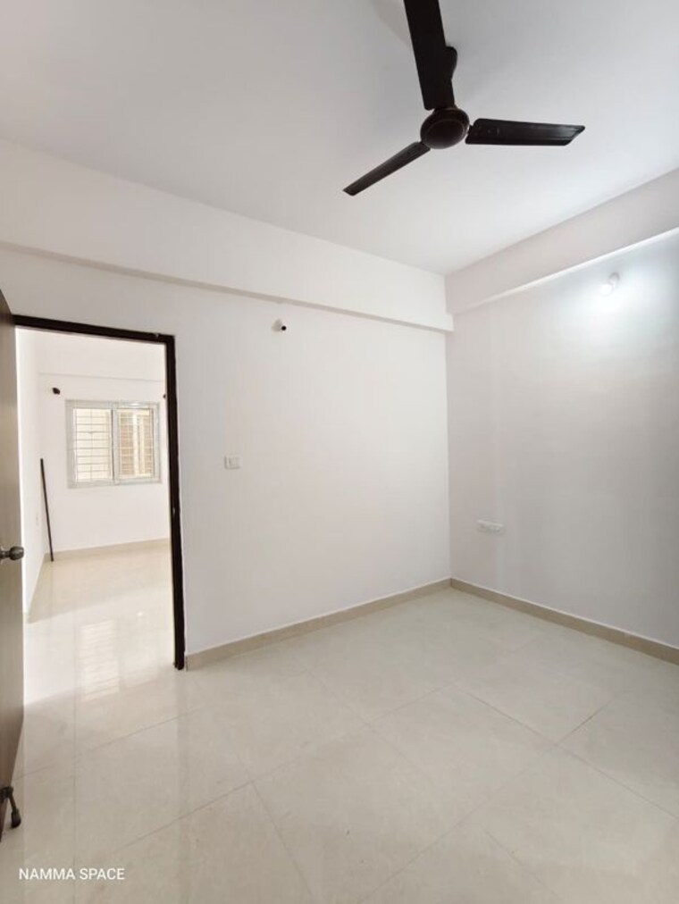 Room, haralur road 2 Bedroom 1000 Sq.Ft. Builder Floor In Haralur Road Bangalore 10029316