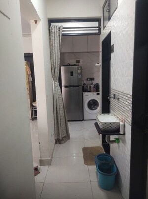 Bathroom in 1 BHK Apartment at JP Airoli Tower, Airoli Sector 19 – for Rent