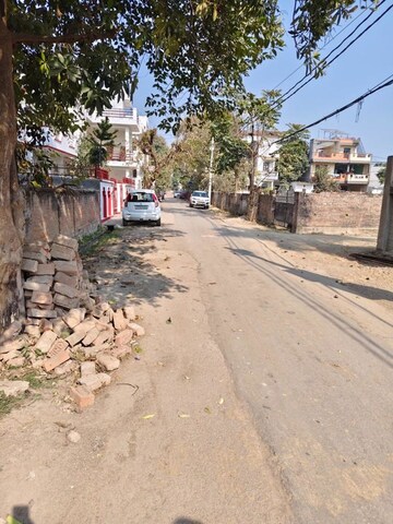  Plot – Exterior View View at Jankipuram - for Sale