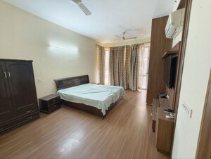 Bedroom in 3 BHK Apartment at Pioneer Park Araya, Sector 61 – for Rent