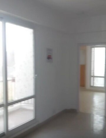 Room in 3 BHK Apartment at Value Meadows Vista, Raj Nagar Extension – for Sale