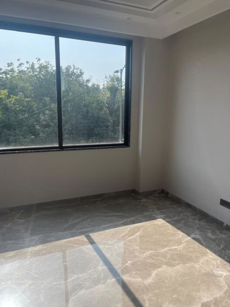 Room, chanakyapuri 3 Bedroom 375 Sq.Yd. Builder Floor In Chanakyapuri Delhi 10029410