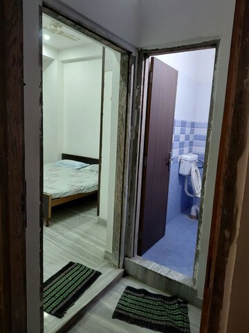 Attached Bathroom in  Pg at C-Scheme – for Rent