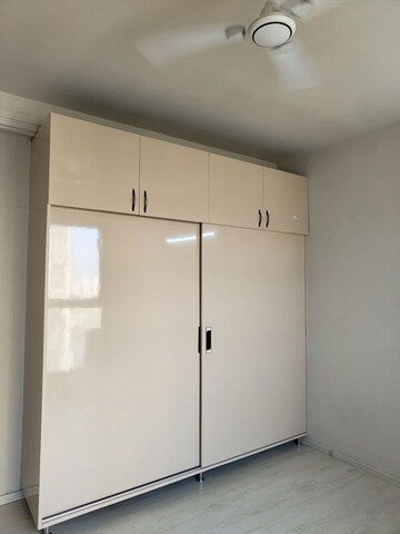 Room in 3 BHK Apartment at M3M Sky City, Sector 65 – for Sale