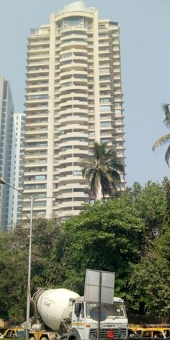 2 BHK Apartment For Sale in Zahra Tower