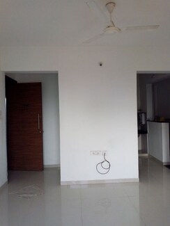 1 BHK + Extra Room Apartment For Rent in Gagan Arena