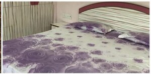 Bedroom in 2 BHK Apartment at Versova – for Rent