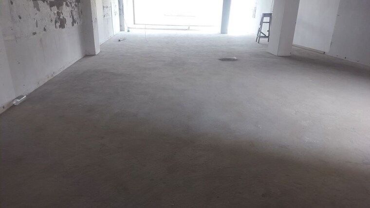 Room, narsingi Commercial Showroom 2000 Sq.Ft. In Narsingi Hyderabad 10029786