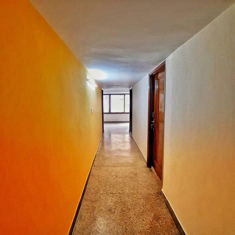 undefined, green park 2 Bedroom 300 Sq.Yd. Builder Floor In Green Park Delhi 10029842