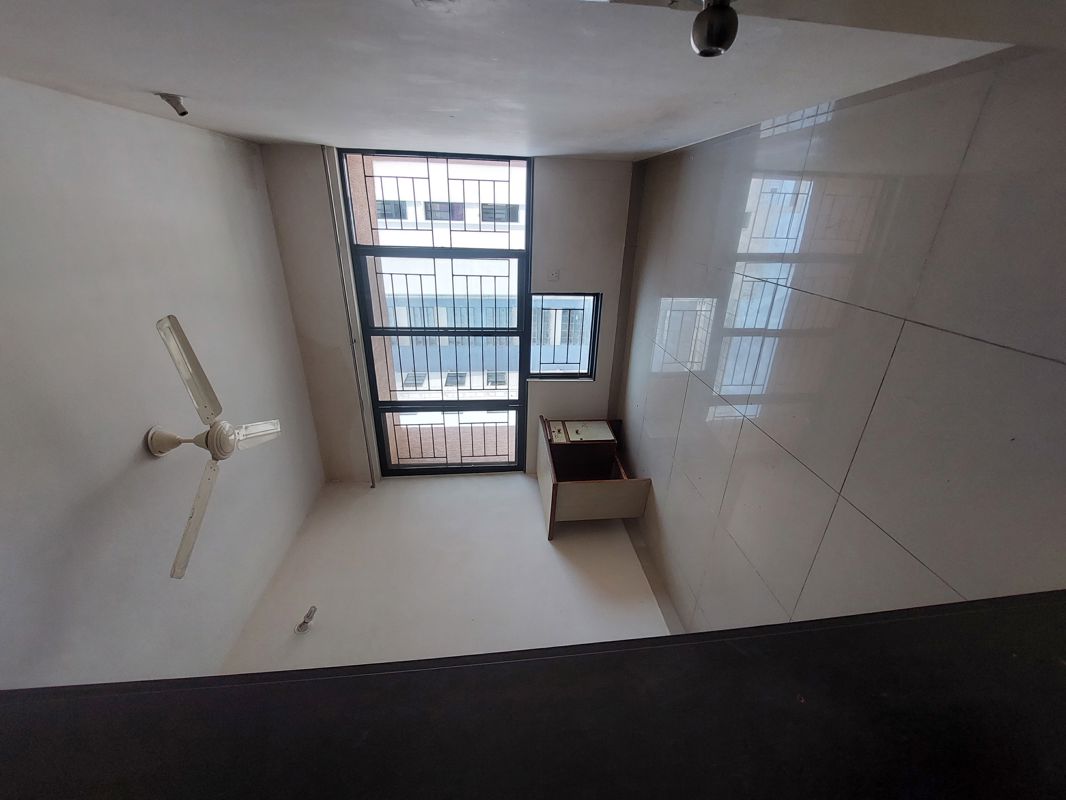 2 BHK + Pooja Room Apartment For Sale in Nanded City Sarang