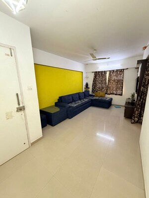 2 BHK Apartment For Rent in Palladium Homes, Dhanori