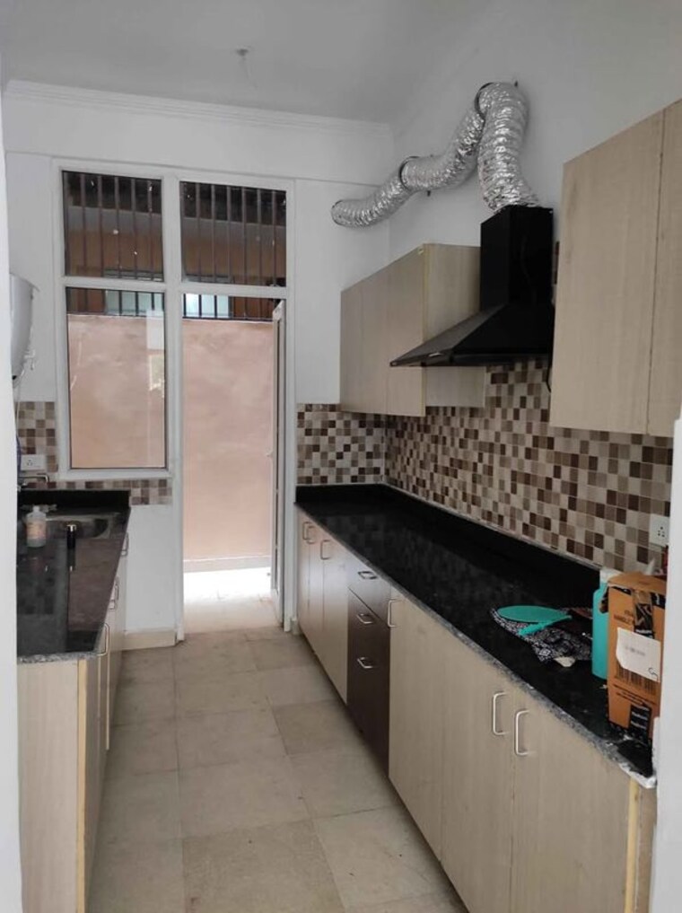 Kitchen, amrapali-leisure-valley 3.5 Bedroom 1825 Sq.Ft. Villa In Tech Zone 4 Greater Noida Greater Noida 10030038