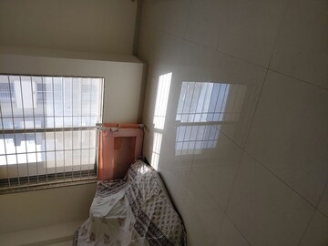 Bathroom in 3 BHK Apartment at Axis Paradigm Whistling Meadows, Paud Road – for Rent