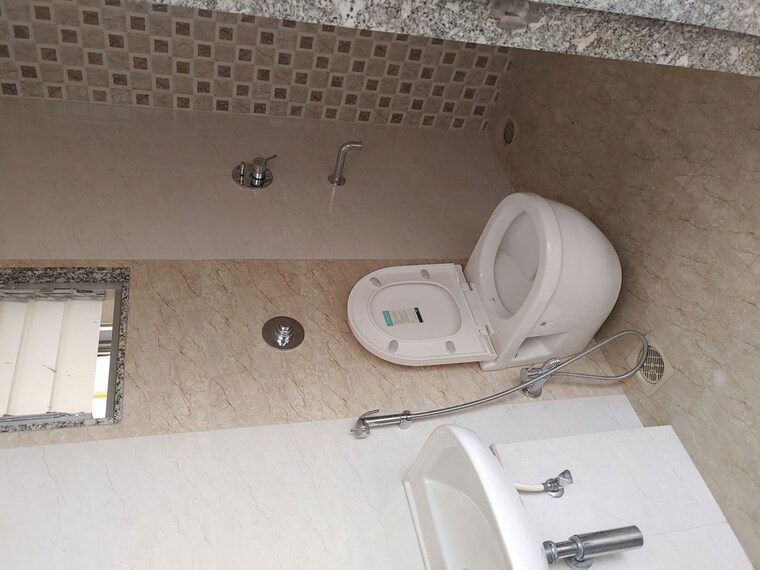 Bathroom, axis-paradigm-whistling-meadows 3 Bedroom 1500 Sq.Ft. Apartment In Paud Road Pune 10030035