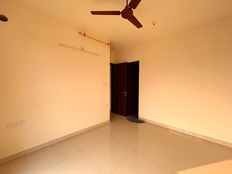 Room, kanjurmarg west 1 Bedroom 450 Sq.Ft. Builder Floor In Kanjurmarg West Mumbai 10030099