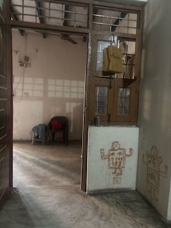 2 BHK + Pooja Room,Servant Room Penthouse For Rent in RWA Apartments Sector 122