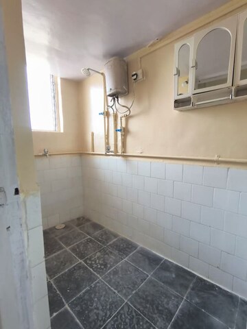 Bathroom in 1 BHK Apartment at Royal Tower CHS Ltd, Borivali West – for Rent