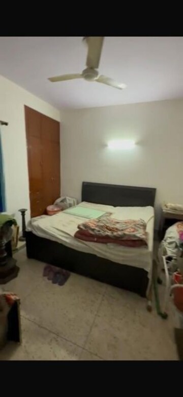 Bedroom in 4 BHK Apartment at Eldeco Golf View Apartments, Omega I Greater Noida – for Rent