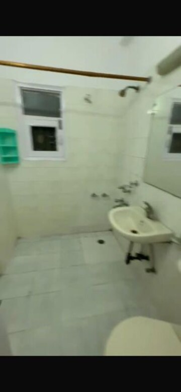 Bathroom in 4 BHK Apartment at Eldeco Golf View Apartments, Omega I Greater Noida – for Rent