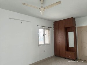 Room in 3 BHK Apartment at PWS 7 Hills, Narsingi – for Rent