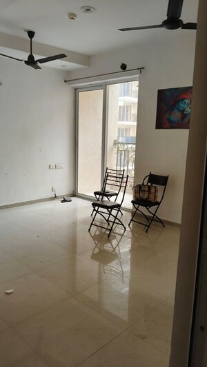 Room in 3 BHK Apartment at Prateek Grand City, Siddharth Vihar – for Sale