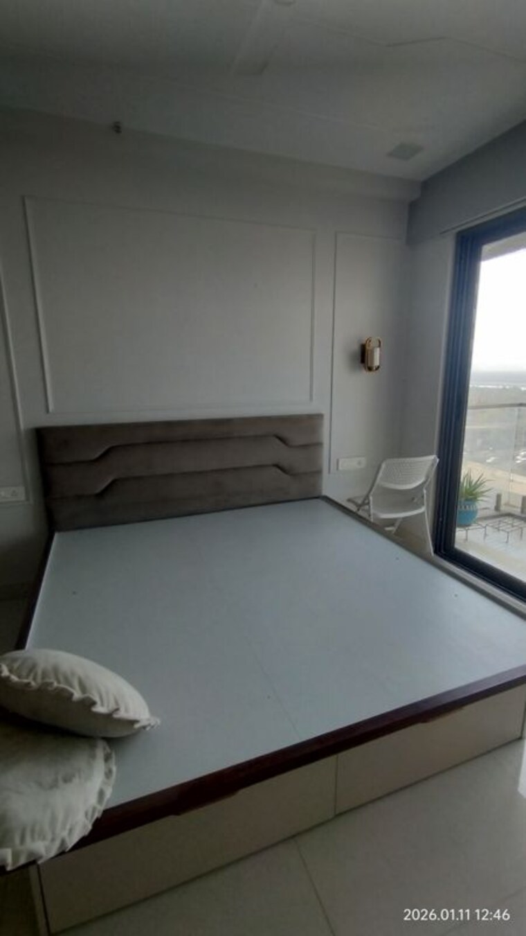 Room, airoli sector 14 3 Bedroom 1945 Sq.Ft. Apartment In Airoli Sector 14 Navi Mumbai 10030460