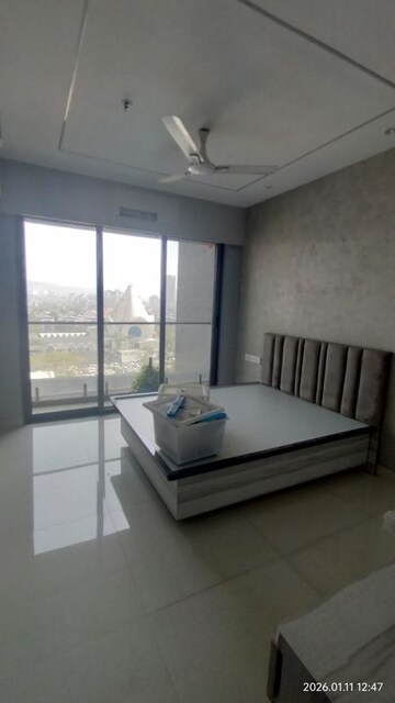 3 BHK Apartment For Rent in Airoli Sector 14