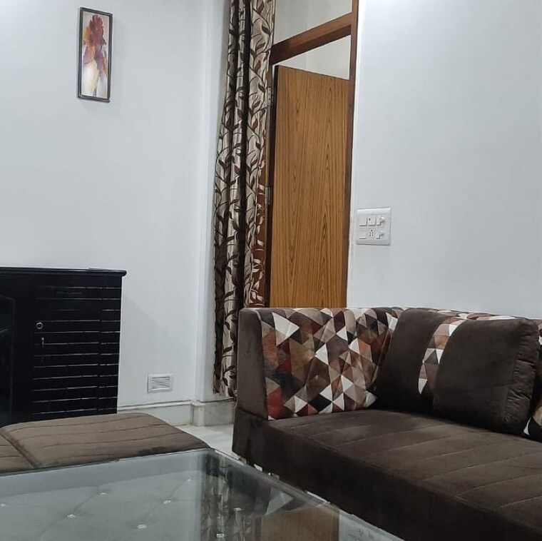 Living Room, lajpat nagar i 2 Bedroom 900 Sq.Ft. Builder Floor In Lajpat Nagar I Delhi 10030508