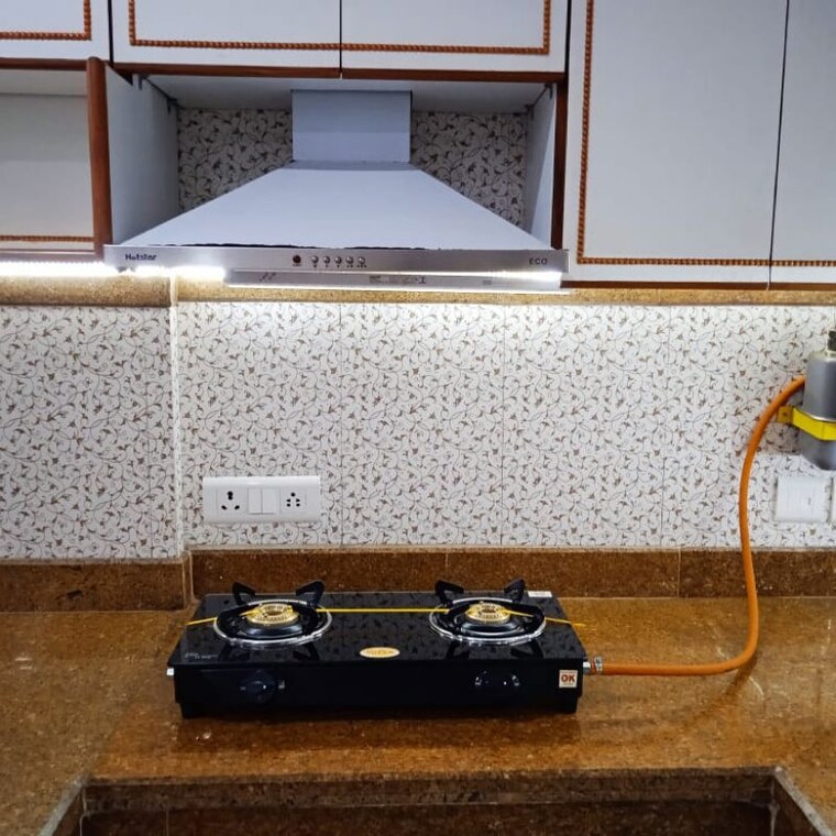 Kitchen, lajpat nagar i 2 Bedroom 900 Sq.Ft. Builder Floor In Lajpat Nagar I Delhi 10030508