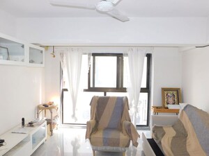 Master Bedroom in 1.5 BHK Apartment at Paradigm El Signora, Jogeshwari West – for Rent