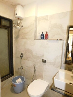 Bathroom in 1.5 BHK Apartment at Paradigm El Signora, Jogeshwari West – for Rent