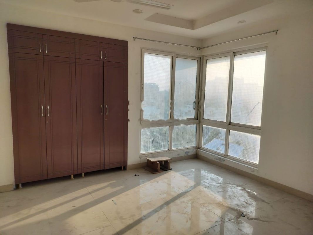 3 BHK Apartment For Rent in Meenakshi Sky Lounge