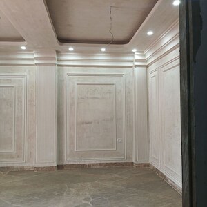 Building Lobby in 3.5 BHK Apartment at Emaar Palm Gardens, Sector 83 – for Rent