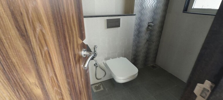 Bathroom, sheth-avante 2 Bedroom 742 Sq.Ft. Apartment In Kanjurmarg West Mumbai 10030538