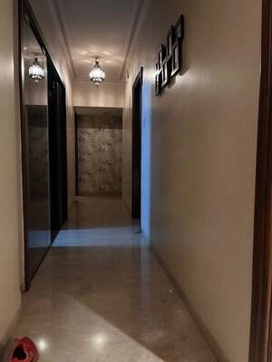  3 BHK Apartment at Bandra West – for Rent