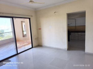 Room in 3 BHK Apartment at Kapil Malhar Apartment, Baner – for Rent