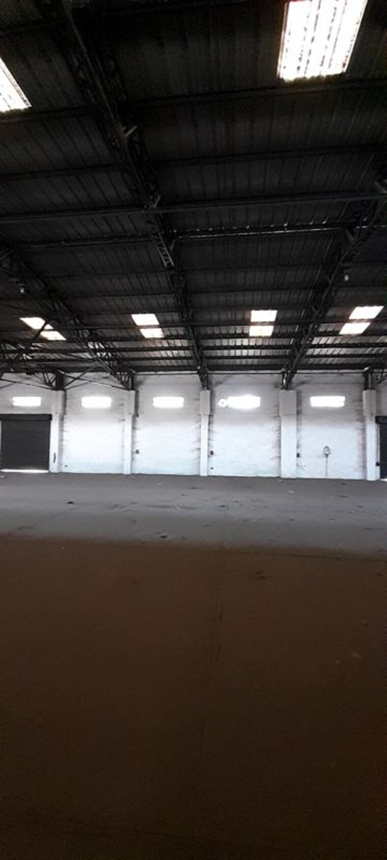  Parking, mowa Commercial Warehouse 50000 Sq.Ft. In Mowa Raipur 10030534