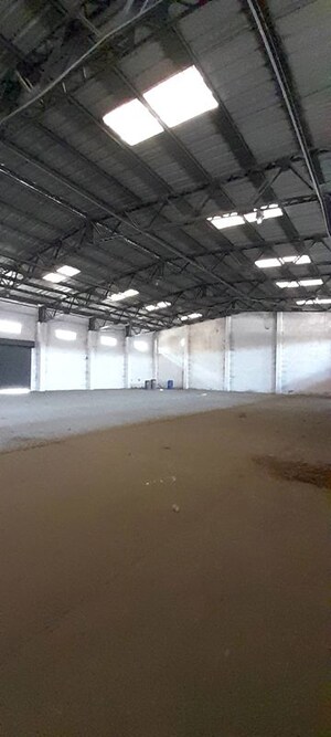 Parking in  Warehouse at Mowa – for Rent